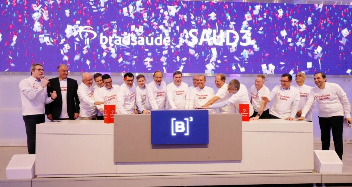 Bradsaúde (SAUD3) registra aumento de 25% no lucro, alcançando R$ 1,11 bilhão no 2T26