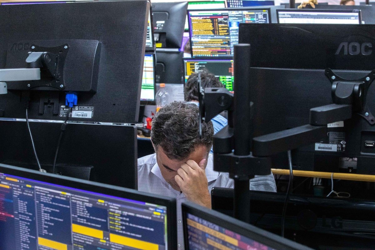 Ibovespa em sua 11ª sessão consecutiva de perdas