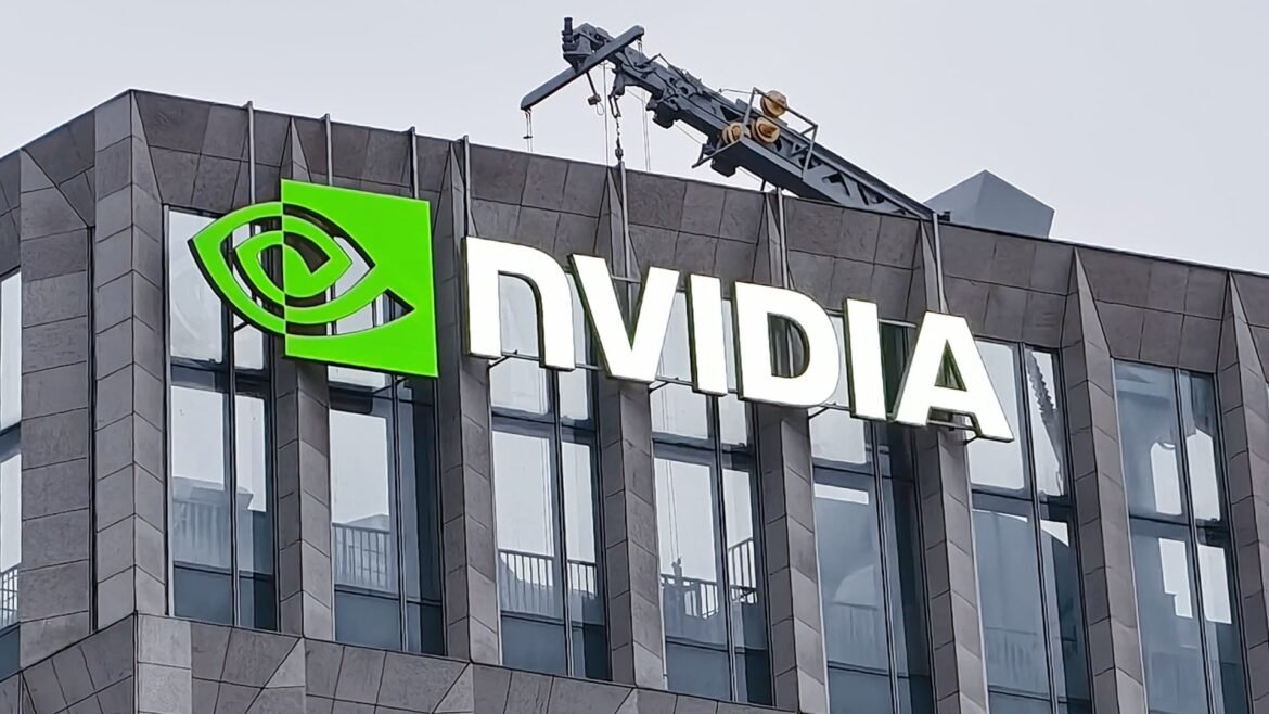 Cramer afirma que a Nvidia se tornou 'fundamental' para o investimento em IA. Veja o que observar além dos números.