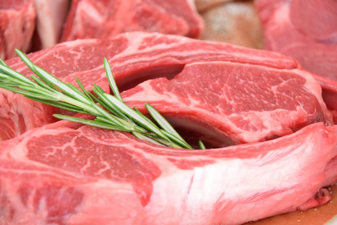 Exportações de carne bovina têm queda de 26% em agosto devido a receios de aumento de tarifas na China