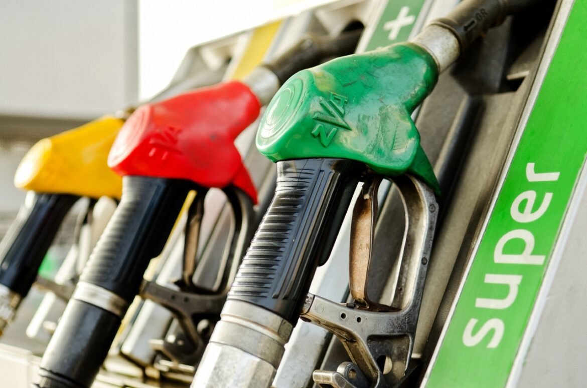 Gasolina terá 32% de etanol a partir deste sábado (1)