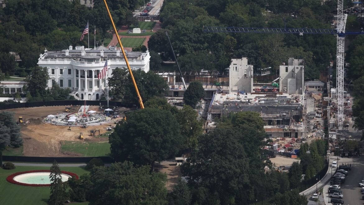 Suprema Corte autoriza, por enquanto, construção do salão de festas da Casa Branca de Trump